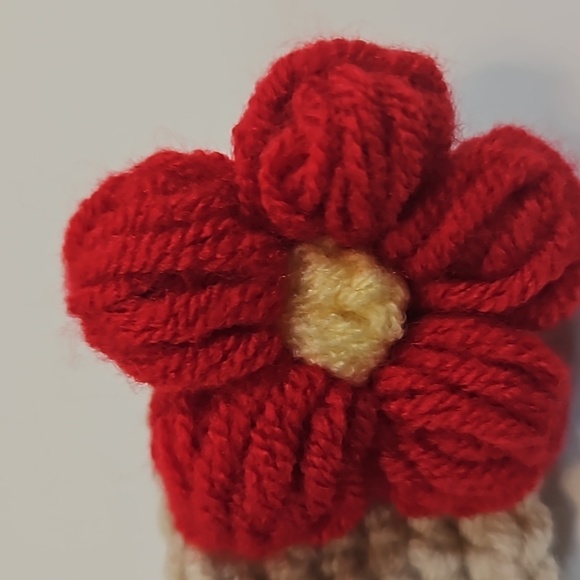 Hand Crafted Handmade Crochet Hair Clip Hand knit Puffy Red Flower Snap Clip 3" - Picture 9 of 17